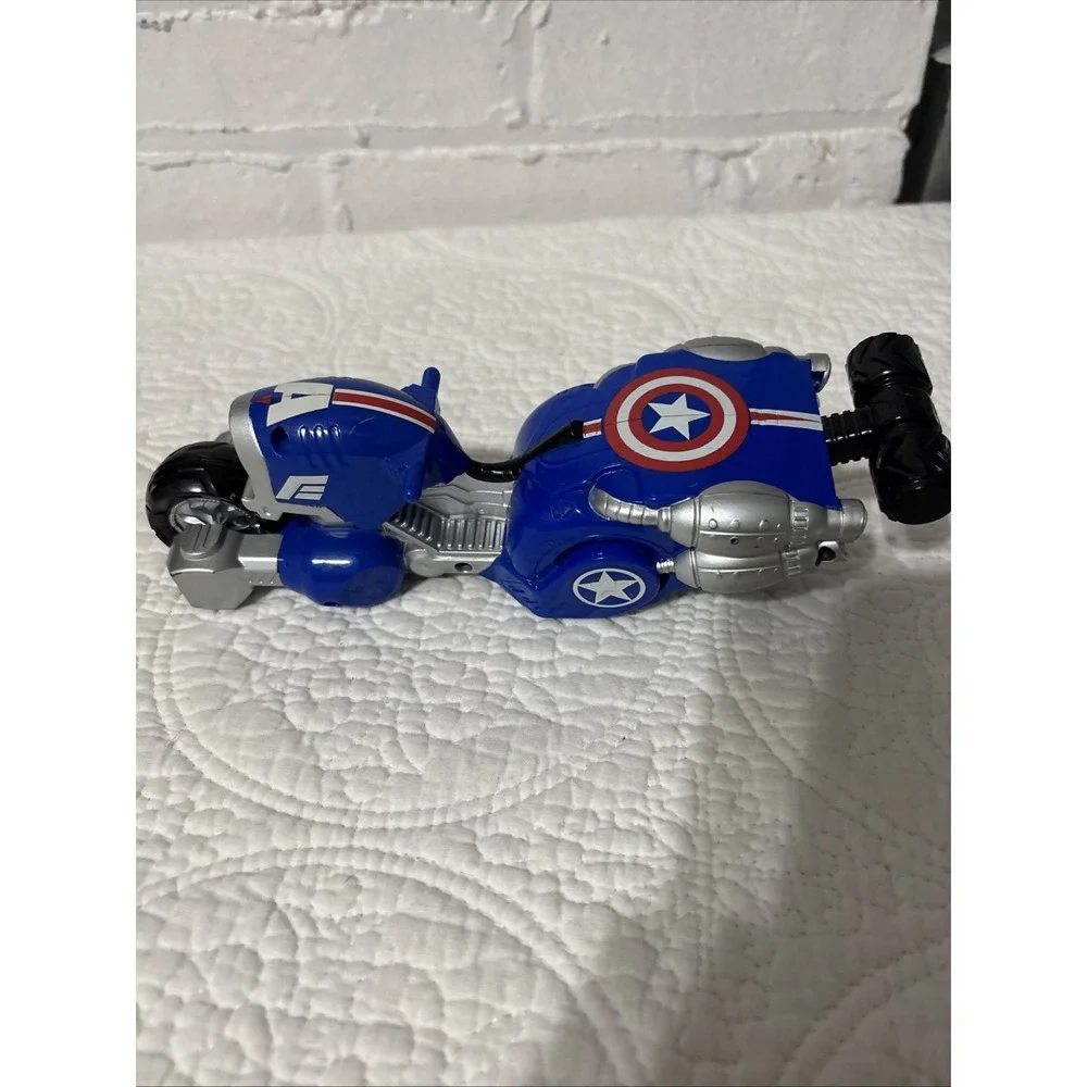 Playskool‎ Captain America Car Super Hero Squad Marvel